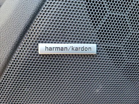 Certified 2025 Subaru Crosstrek 2.5i Limited w/ Crosstrek Mirror Package image 23