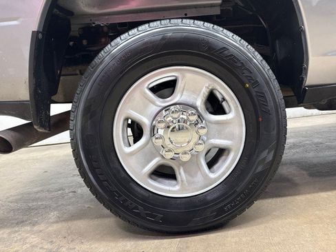 Used 2022 RAM 2500 Big Horn AWD/4WD image 35
