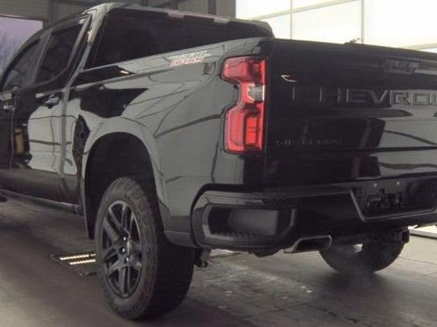 Used 2023 Chevrolet Silverado 1500 LT Trail Boss w/ Protection Package image 4