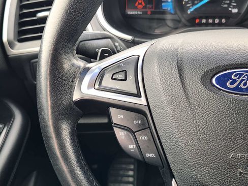 Used 2016 Ford Edge SEL w/ Equipment Group 201A AWD/4WD image 27