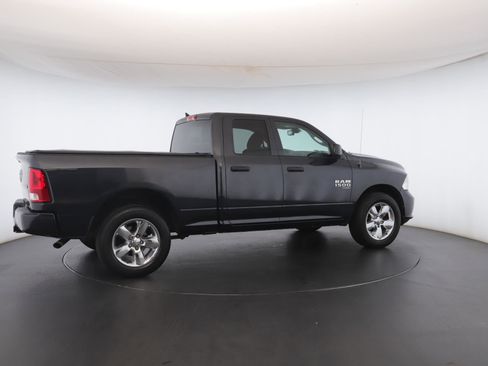 Used 2019 RAM 1500 Express w/ Express Value Package image 28