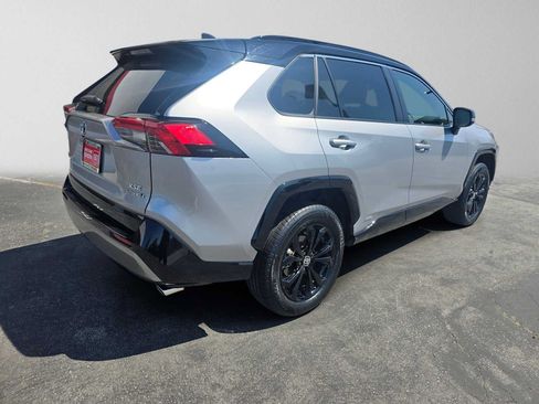 Used 2023 Toyota RAV4 XSE AWD/4WD image 3