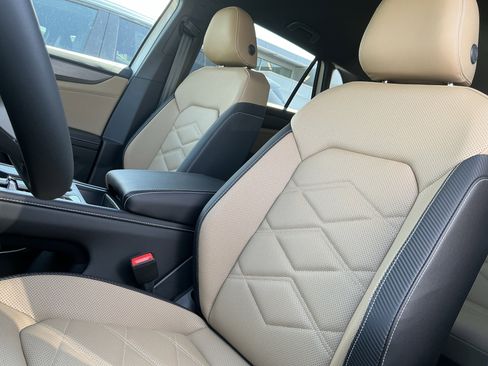 New 2026 Volkswagen Atlas Cross Sport SE AWD/4WD image 13