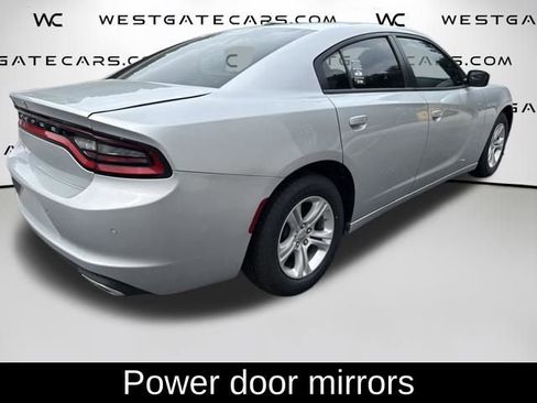 Used 2022 Dodge Charger SXT RWD image 11