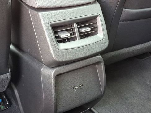 Used 2025 Chevrolet Equinox EV RS AWD/4WD image 20