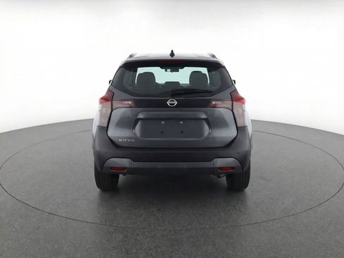 Used 2025 Nissan Kicks SV FWD image 7