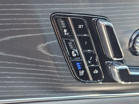 New 2026 Cadillac Lyriq V AWD/4WD image 29