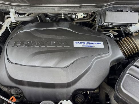 Used 2018 Honda Ridgeline RTL-T image 39
