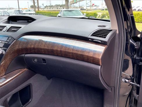 Used 2011 Acura MDX image 17