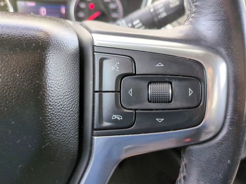 Used 2019 Chevrolet Blazer LT image 23