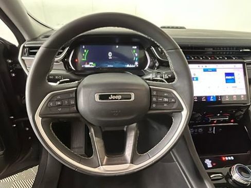 Used 2022 Jeep Grand Cherokee Limited 4xe AWD/4WD image 15
