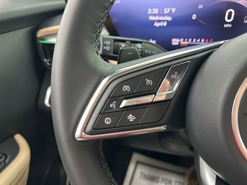 New 2026 Buick Enclave Preferred w/ Power Package AWD/4WD image 33