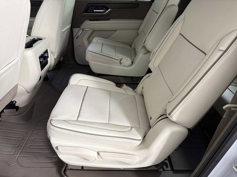 New 2026 GMC Yukon XL Denali w/ Sun & Power Step Package image 23