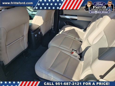 Certified 2024 Ford Explorer Limited image 14