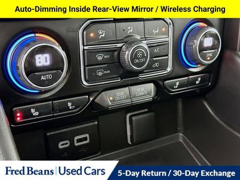 Certified 2024 Chevrolet Suburban Z71 w/ Luxury Package image 18