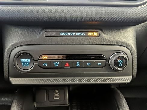 Used 2025 Ford Bronco Sport Big Bend w/ Convenience Package image 19