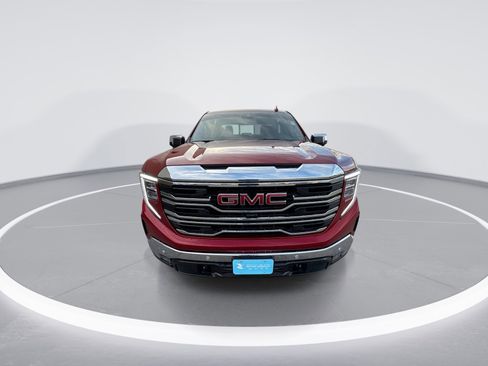 Used 2023 GMC Sierra 1500 SLT w/ SLT Premium Plus Package image 3