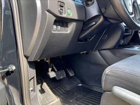 Used 2018 Honda Ridgeline Sport image 27