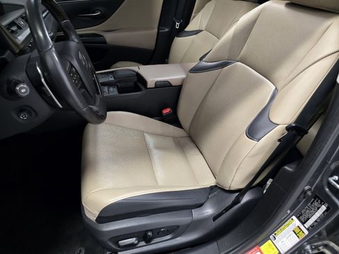 Used 2021 Lexus ES 350 w/ Premium Package image 16