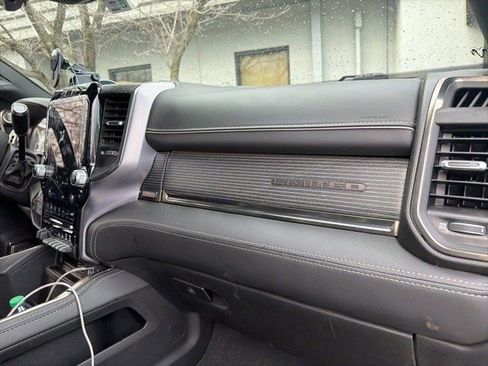 Used 2021 RAM 2500 Limited image 16