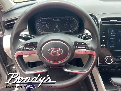 Used 2022 Hyundai Tucson SEL image 9