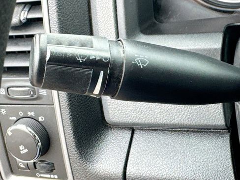 Used 2013 RAM 1500 Express image 13