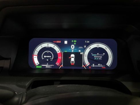 Used 2024 Toyota Tacoma TRD Sport w/ TRD Sport Upgrade Package image 7