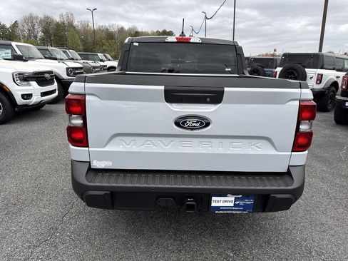 New 2026 Ford Maverick XLT w/ XLT Luxury Package AWD/4WD image 6