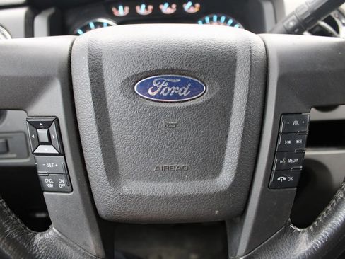 Used 2012 Ford F150 XLT w/ XLT Chrome Pkg image 27