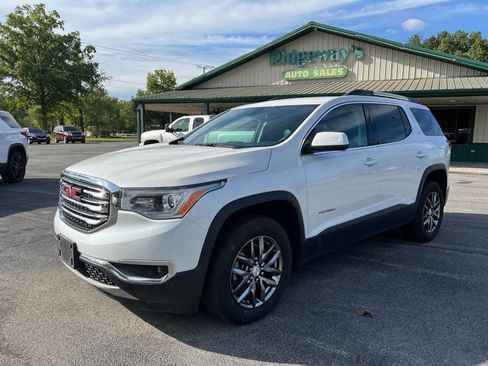 Used 2017 GMC Acadia SLT FWD image 8