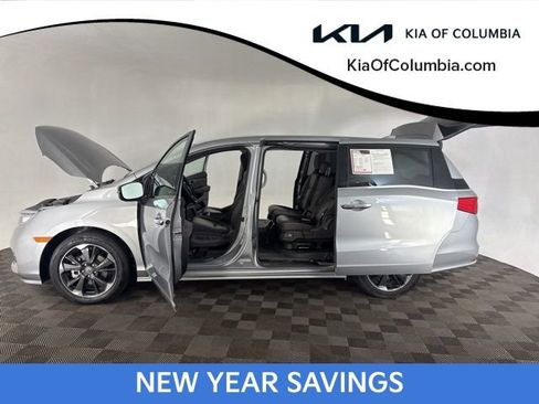 Used 2024 Honda Odyssey Elite image 13