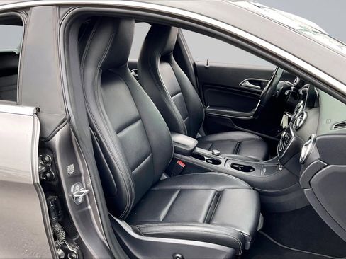 Used 2018 Mercedes-Benz CLA 250 image 7