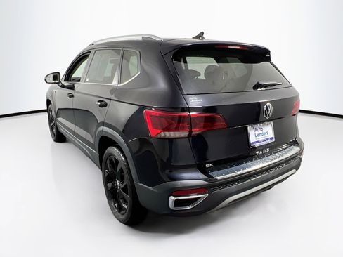 Used 2022 Volkswagen Taos SE image 7