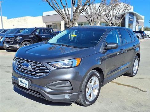 Used 2019 Ford Edge SE image 27