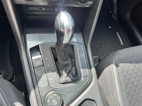 Used 2019 Volkswagen Tiguan S w/ Driver Assistance Package image 32