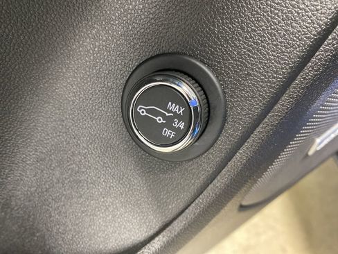 Used 2025 Chevrolet Blazer RS w/ Enhanced Convenience Package image 40