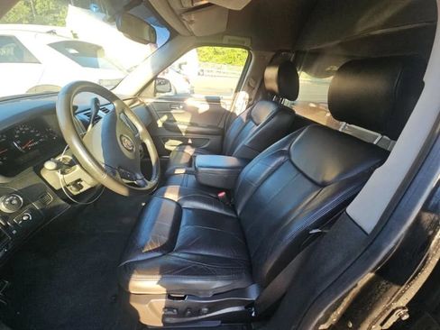 Used 2011 Cadillac DTS Hearse FWD image 14