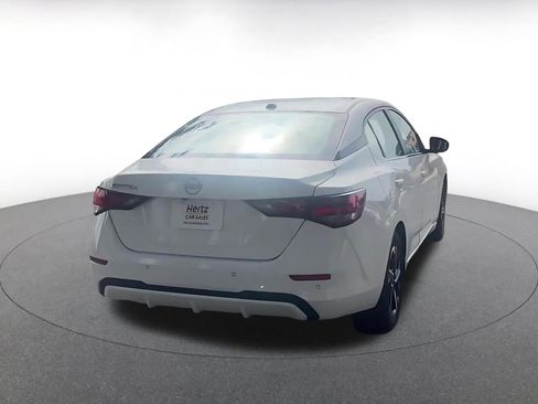 Used 2025 Nissan Sentra SV FWD image 15