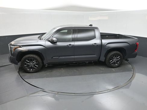 Used 2023 Toyota Tundra Platinum w/ Advanced Package AWD/4WD image 28