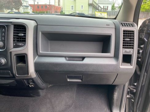 Used 2016 RAM 1500 Express image 27