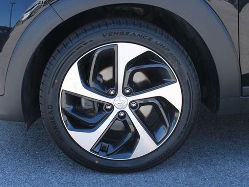 Used 2016 Hyundai Tucson Sport image 32