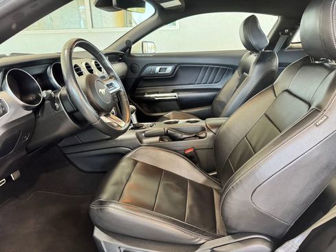 Used 2021 Ford Mustang Premium RWD image 22