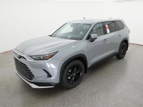New 2026 Toyota Grand Highlander AWD Hybrid image 1