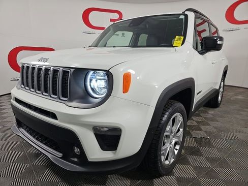 Certified 2023 Jeep Renegade Limited w/ Limited Elite Group image 3