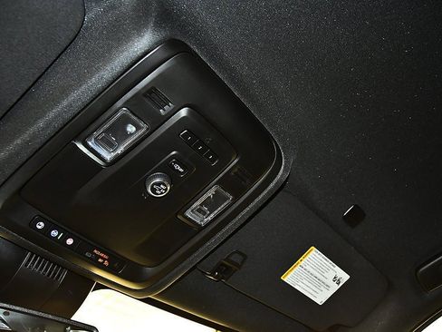 Used 2024 Chevrolet Suburban Z71 w/ Max Trailering Package image 24