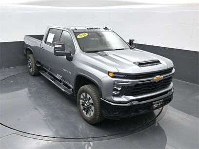 Used 2024 Chevrolet Silverado 2500 Custom w/ Custom Convenience Package