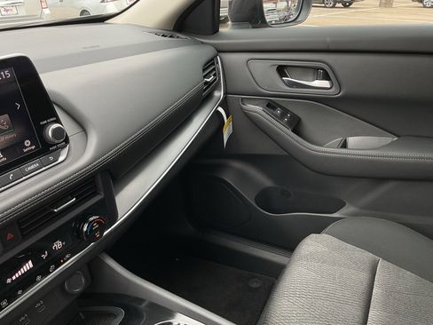 New 2026 Nissan Rogue SV image 33