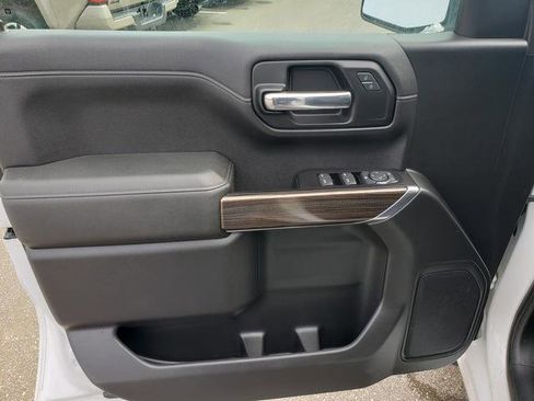 Used 2019 Chevrolet Silverado 1500 LT w/ All-Star Edition image 11