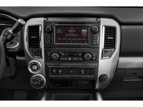 Certified 2019 Nissan Titan PRO-4X w/ Pro-4x Convenience Package image 13