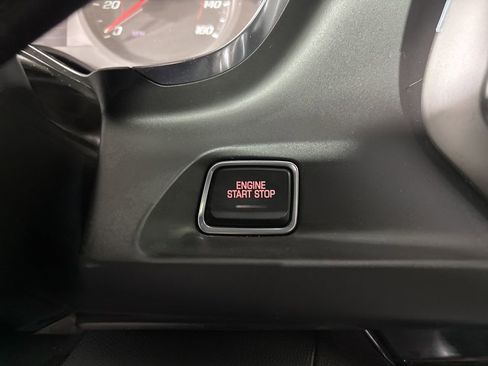 Used 2019 Chevrolet Camaro LT w/ Technology Package image 17